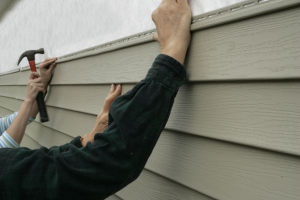 Cost of Insulated Siding Installation in St Louis