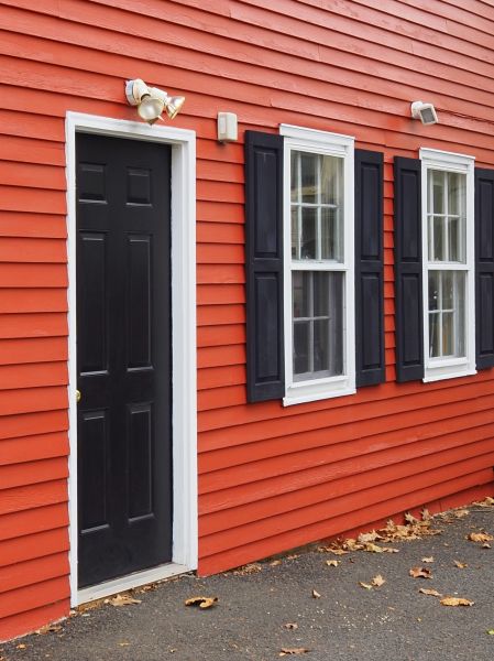 Cost of Red Vinyl Siding Installation in St Louis